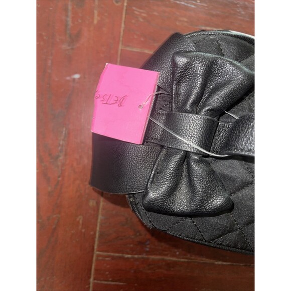 Betsey Johnson Bow Top Train Case Bag Travel Makeup Cosmetics Weekend NEW - Picture 3 of 12